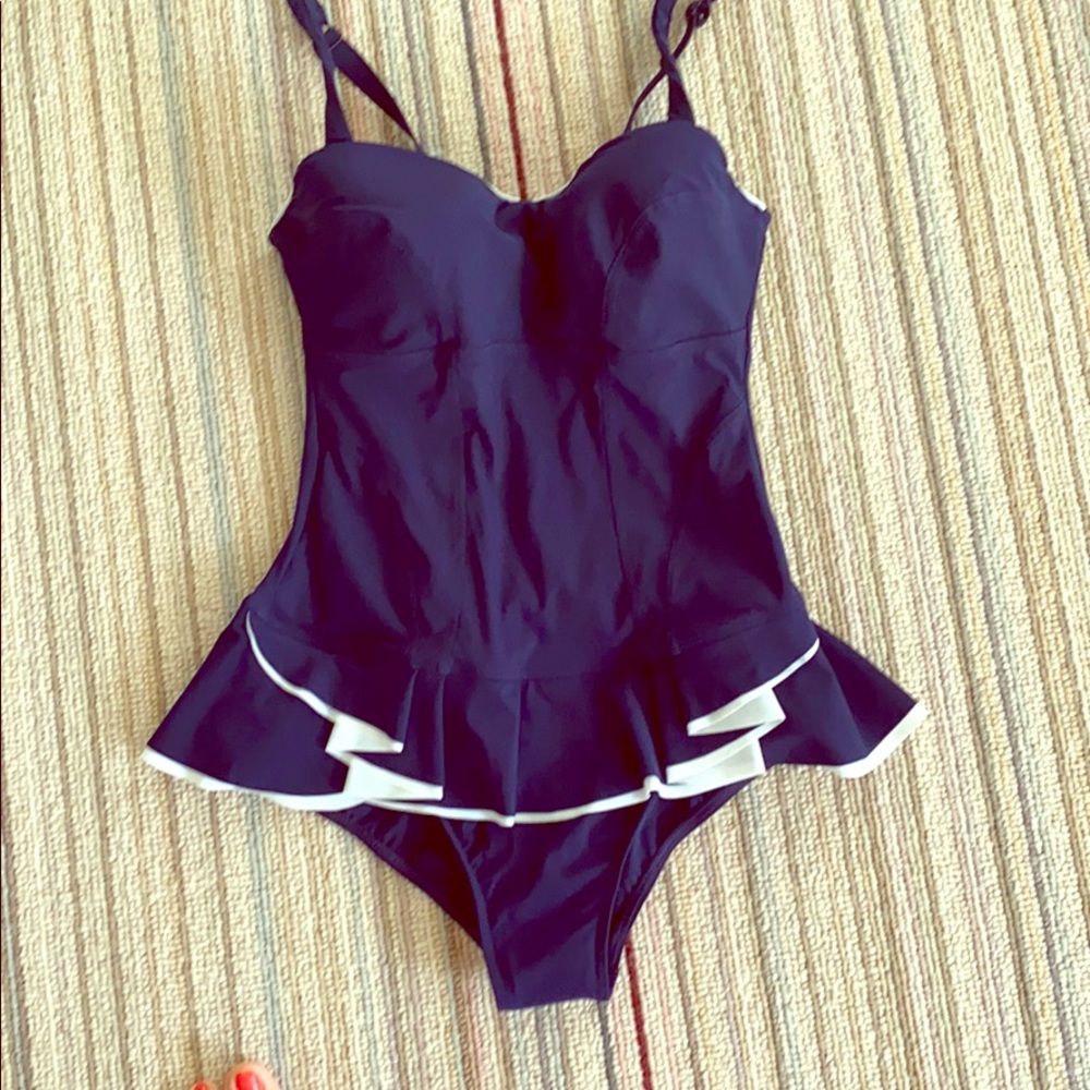 Bathing suit